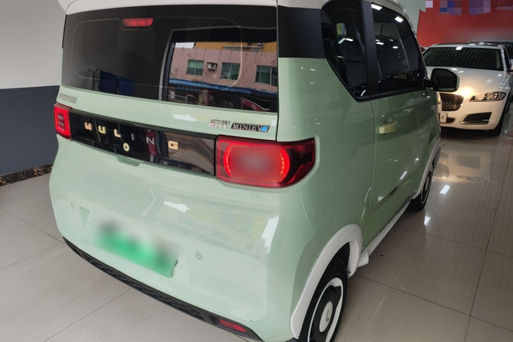 五菱汽车 宏光MINIEV 2022款 马卡龙臻享款 磷酸铁锂车身外观7