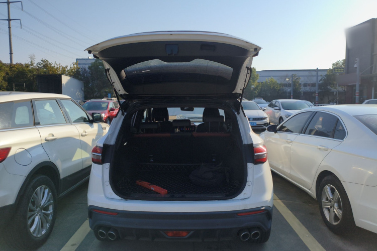 吉利汽车 缤越 2019款 运动款 260T DCT Battle 48V轻混版 国VI局部细节23