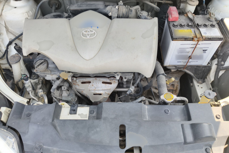 丰田 YARiS L 致炫 2015款 1.5E 自动魅动版局部细节24