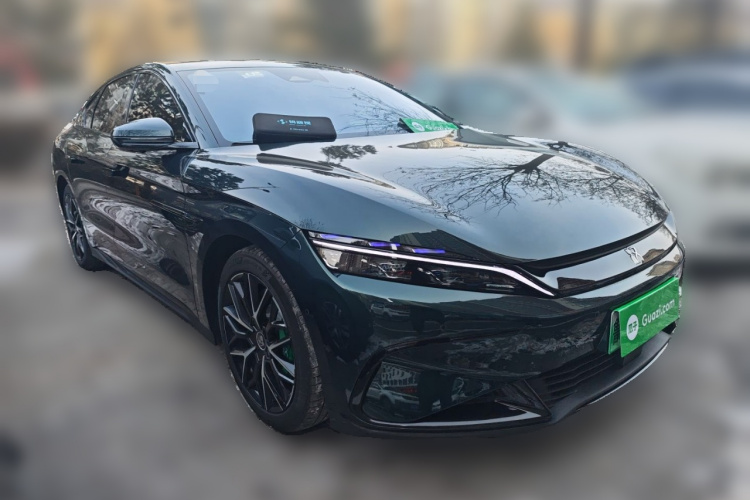 比亚迪 汉 2022款 EV 610KM四驱千山翠限量版车身外观3