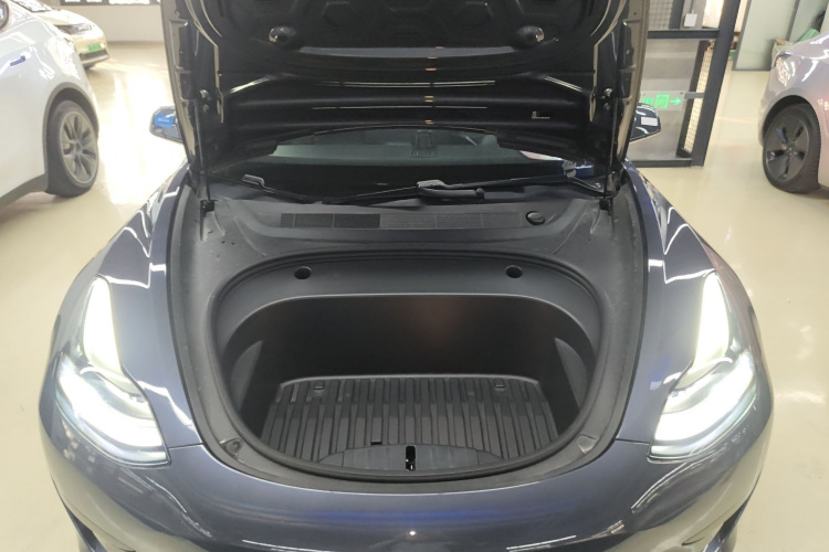 特斯拉 Model 3 2021款 标准续航后驱升级版局部细节24