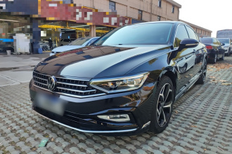 大众 迈腾 2023款 200万辆纪念版 330TSI DSG豪华型