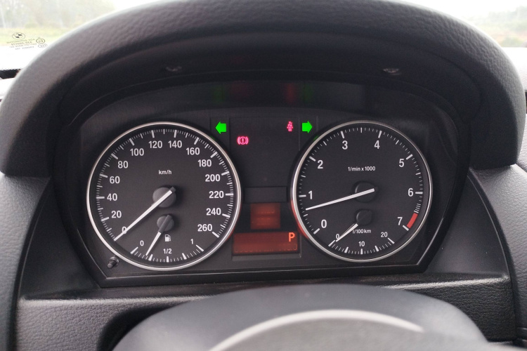 宝马X1 2015款 sDrive18i 领先晋级版局部细节14