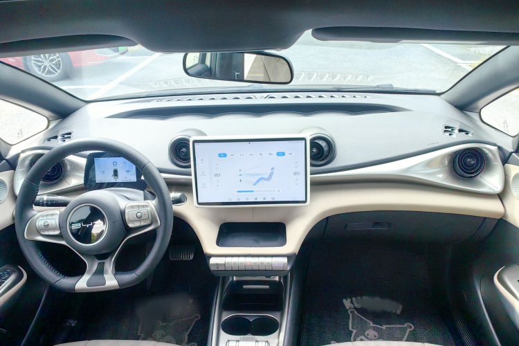 比亚迪 海豚 2023款 420km 时尚版中控内饰7002