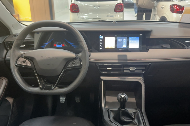 荣威i5 2026款 1.5L 手动舒享版中控内饰7003