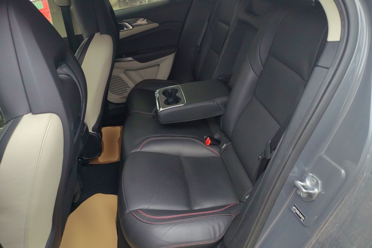 领克02 2020款 1.5T DCT两驱耀Pro版中控内饰21