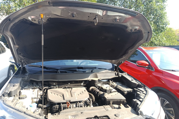 哈弗H6 2021款 第三代 2.0T 自动两驱Max机舱底盘24