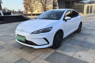 比亚迪 海豹05 DM-i 2025款 DM-i 智驾版 55KM豪华型