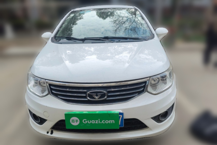 凯翼C3 2015款 1.5L AMT金钻版车身外观2