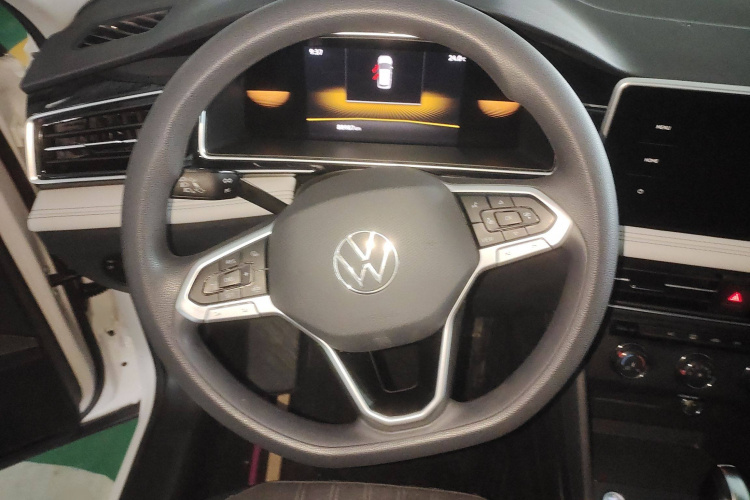 大众 途观L 2022款 330TSI 自动两驱舒享版局部细节9002