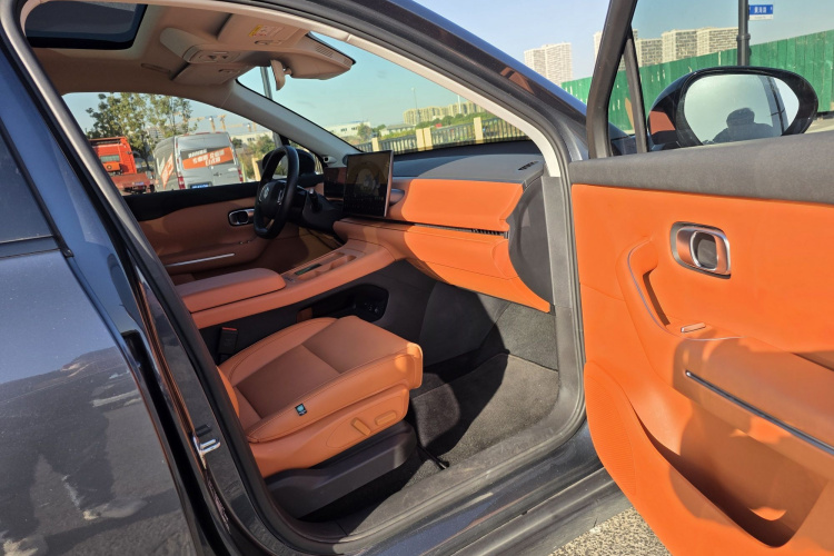 零跑汽车 零跑C16 2024款 增程 200尊享版中控内饰7015