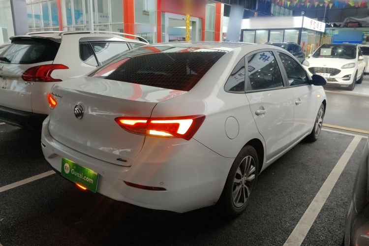 别克 英朗 2021款 改款 1.3T 自动轻混动精英型车身外观7