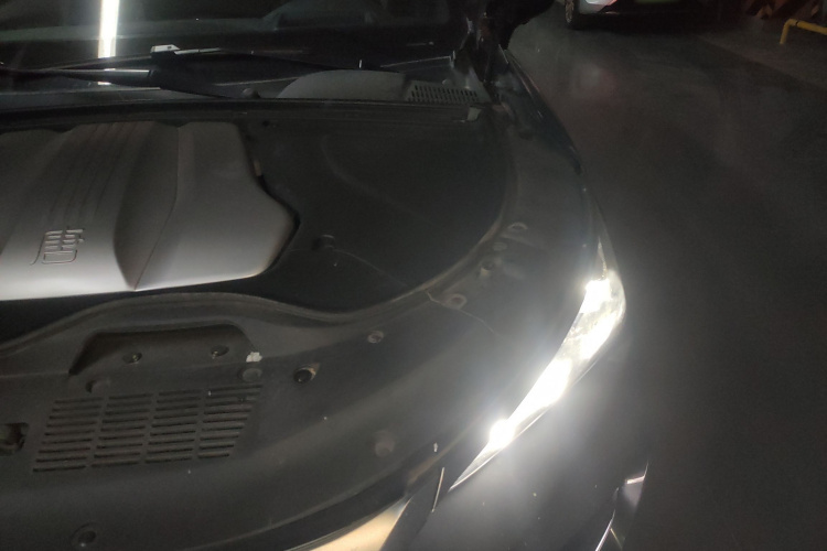 比亚迪 唐新能源 2022款 EV 600KM 尊享型局部细节9007