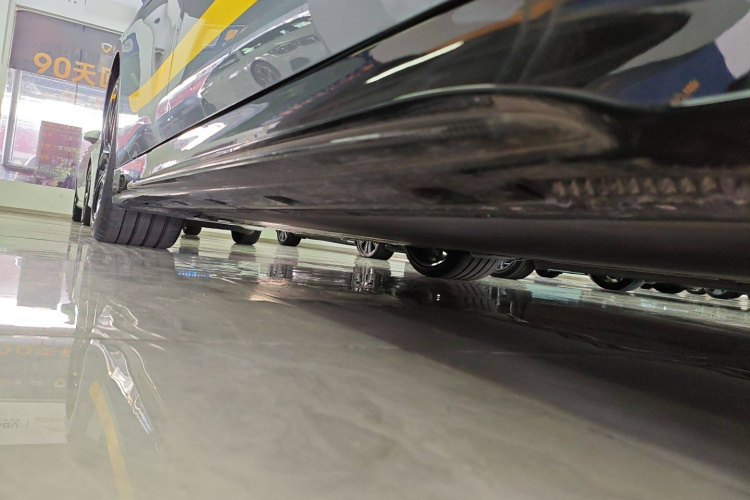 小米汽车 小米SU7 Ultra 2025款 Ultra局部细节9001