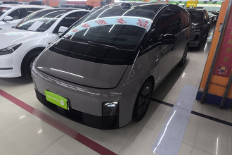 理想汽车 理想MEGA 2024款 Ultra