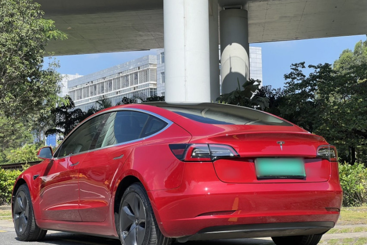 特斯拉 Model 3 2020款 改款 标准续航后驱升级版车身外观6004