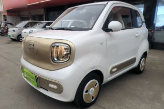 奔腾小马 2026款 222km 炫彩马