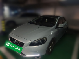 沃尔沃V40 2016款 T3 智逸版
