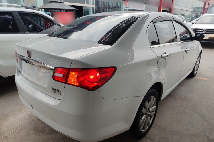 荣威350 2014款 1.5L 手动迅驰版车身外观7