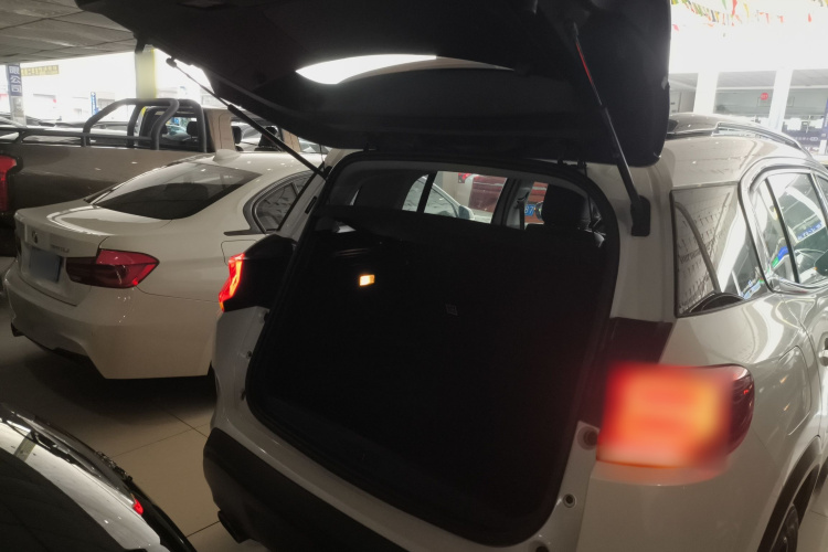 雪铁龙 天逸 C5 AIRCROSS 2019款 350THP 乐享型 国V局部细节23