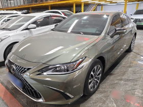 雷克萨斯ES 2024款 200 臻享版