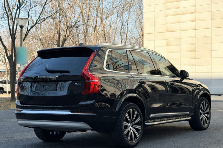 沃尔沃XC90 2022款 B6 智雅豪华版 7座车身外观6002