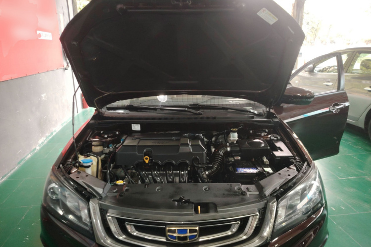 吉利汽车 帝豪 2017款 三厢百万款 1.5L 手动豪华型局部细节24