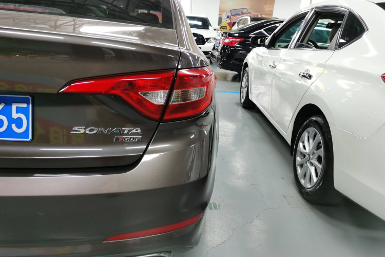 现代 索纳塔 2015款 1.6T GLS智能型车身外观9