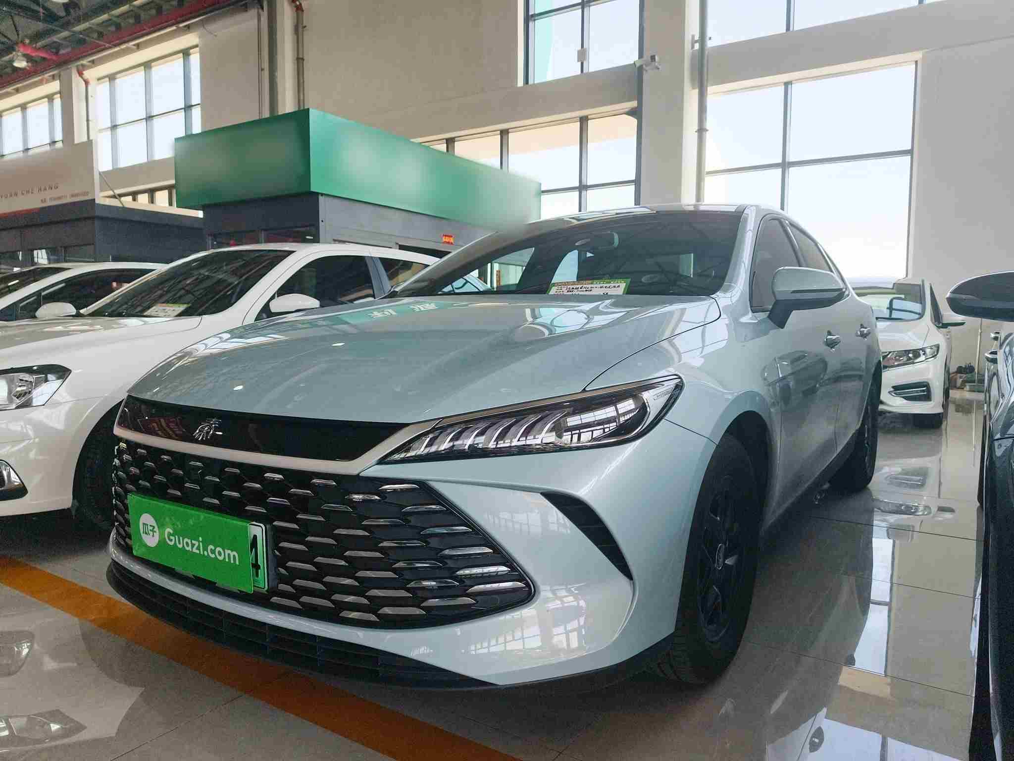 通辽二手比亚迪秦PLUS 2025年款，新手练手车怎么选才不亏？