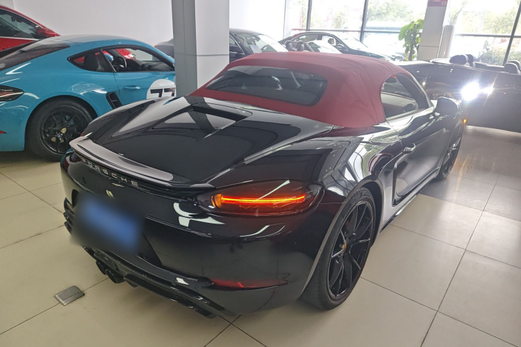 保时捷718 2020款 Boxster S 2.5T车身外观7