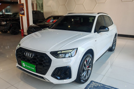奥迪Q5L 2024款 40 TFSI 豪华动感型