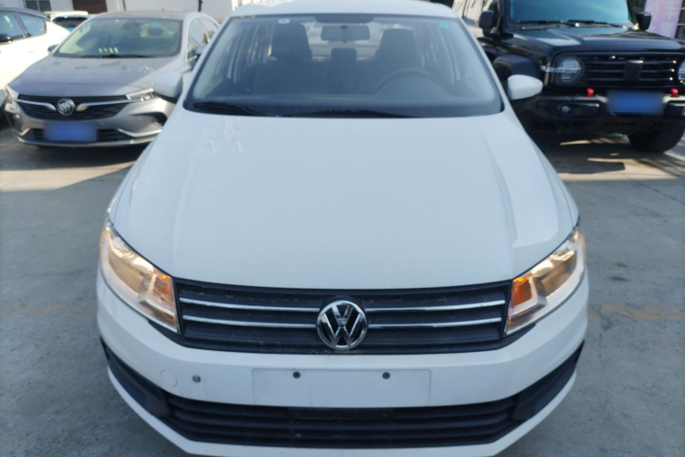 大众 桑塔纳 2021款 1.5L 自动风尚版车身外观2