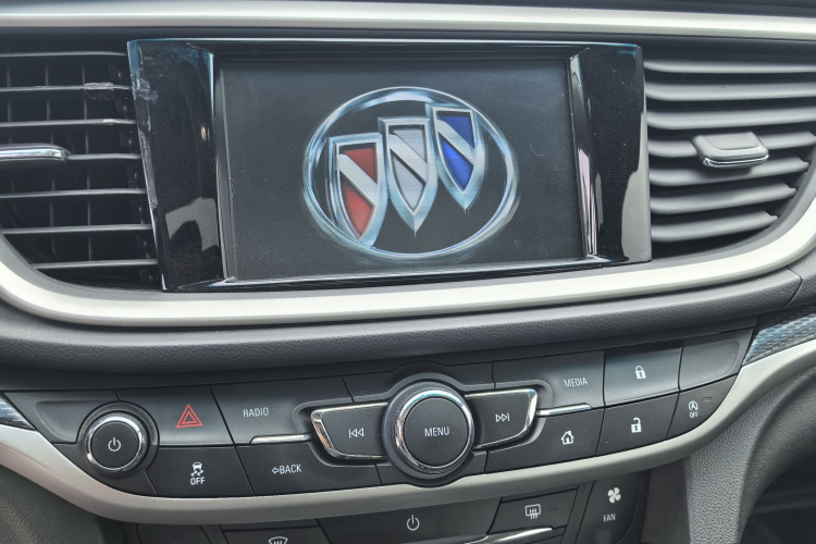 别克 英朗 2019款 18T 自动互联精英型 国V中控内饰7007