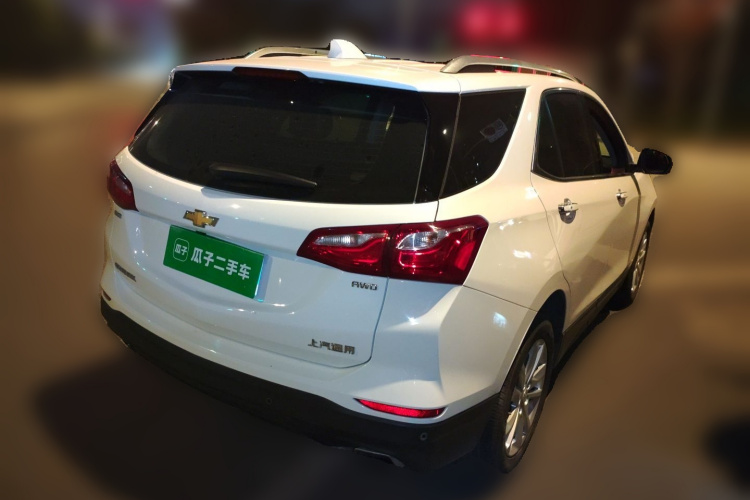 雪佛兰 探界者 2017款 550T 自动四驱捍界版车身外观6005