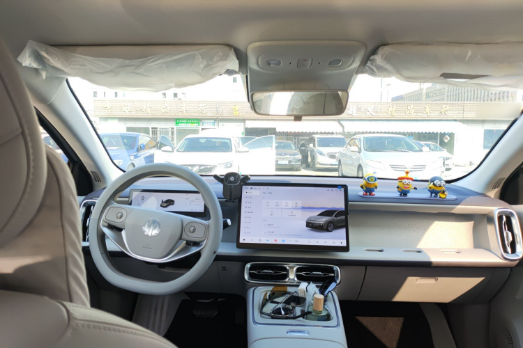 零跑汽车 零跑B01 2025款 650悦享版中控内饰12