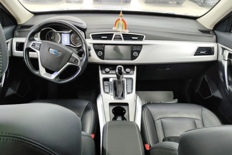 吉利汽车 博越 2018款 1.8TD 自动两驱智雅型中控内饰12