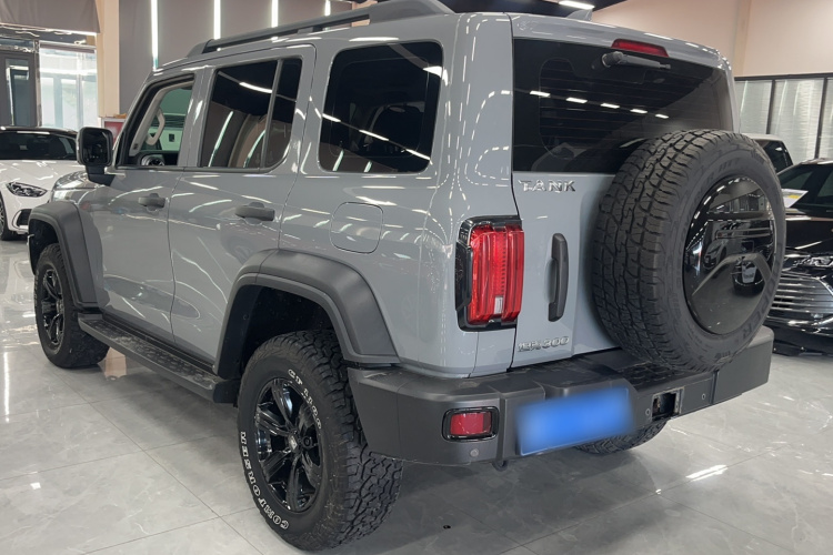 坦克300 2021款 越野版 2.0T 征服者车身外观6003