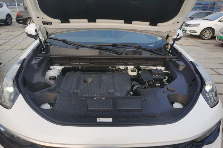 领克01 2021款 2.0TD 两驱型Pro局部细节24