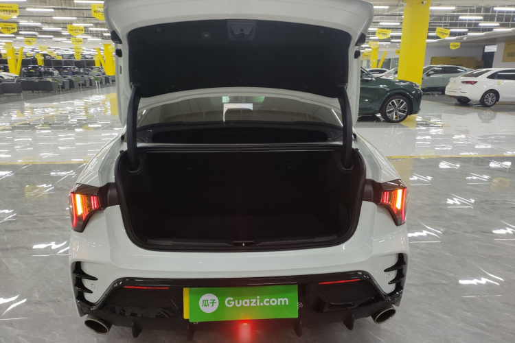 领克03 2025款 2.0TD DCT冠军版Pro局部细节23