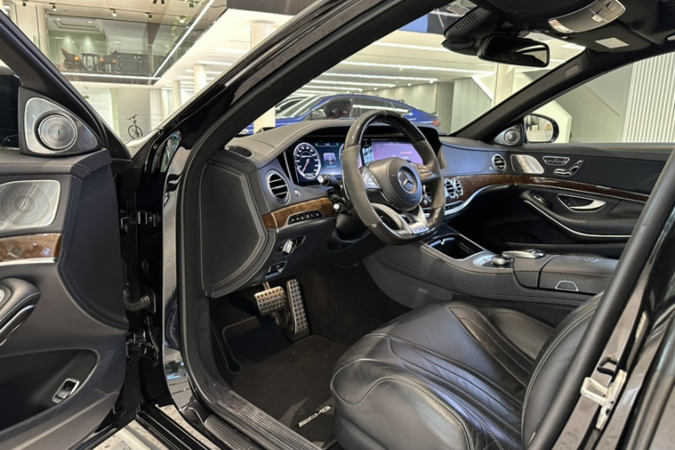 奔驰S级AMG 2016款 AMG S 63 L 4MATIC中控内饰7008