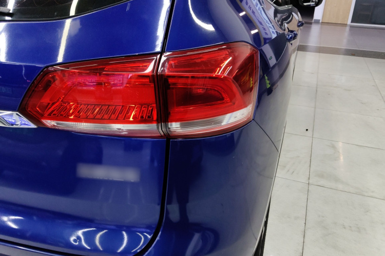 哈弗H4 2018款 蓝标 1.3GDIT DCT时尚型车身外观9