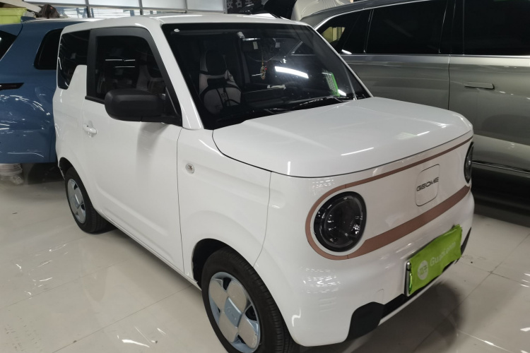 吉利银河 2024款 熊猫mini 200km 龙腾PRO版车身外观3