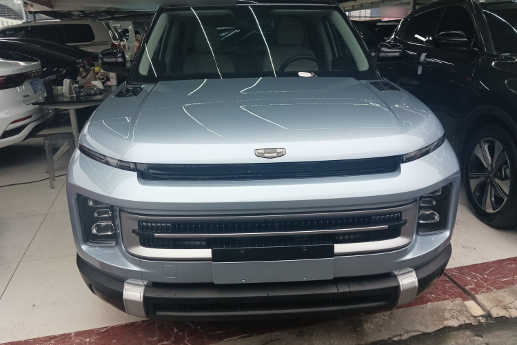 吉利汽车 吉利icon 2023款 1.5TD 巧克力醇巧版车身外观2