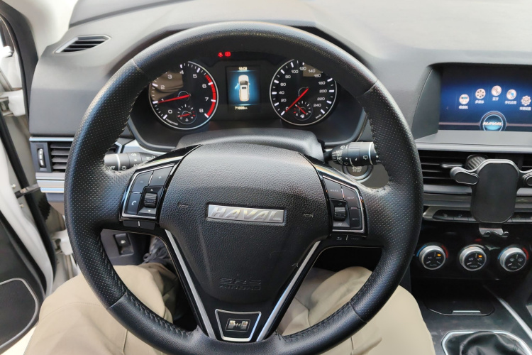 哈弗H6 2019款 运动版 1.5T 手动两驱精英型 国VI中控内饰13