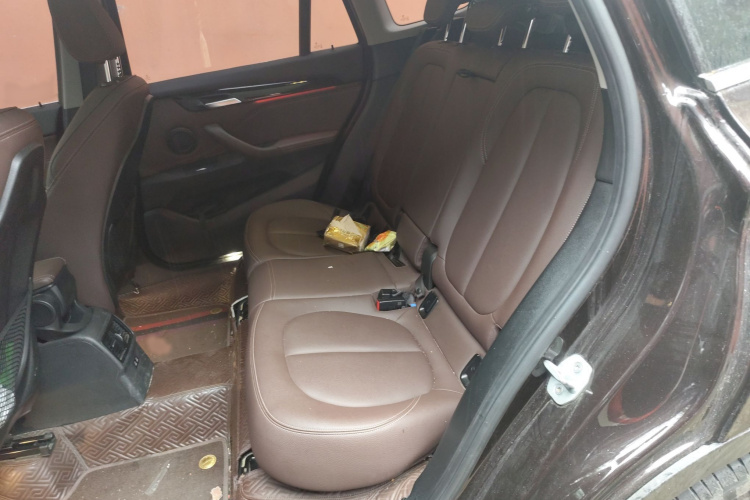 宝马X1 2020款 sDrive25Li 领先型中控内饰7004