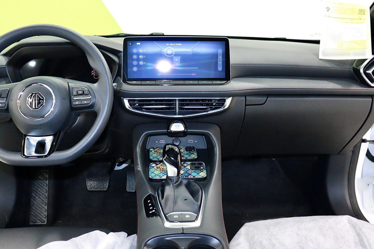 名爵 MG5 2025款 180DVVT 全球豪华版中控内饰7001