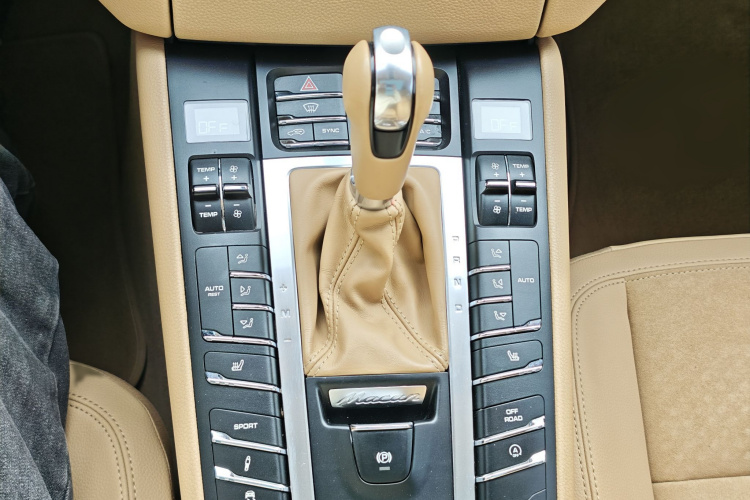 保时捷 2014款 Macan 2.0T局部细节9005