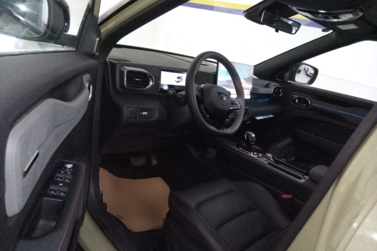 吉利汽车 吉利牛仔 2025款 1.5TD 趣野版中控内饰20