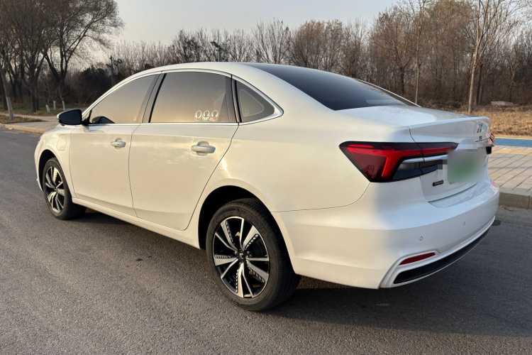 飞凡汽车 飞凡ER6 2021款 新动版 520km 智领版车身外观6006