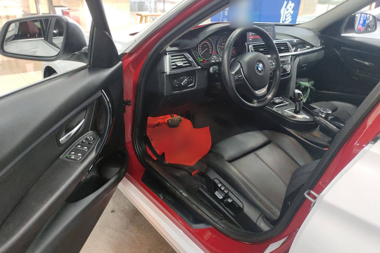 宝马3系 2019款 320Li 时尚型中控内饰20